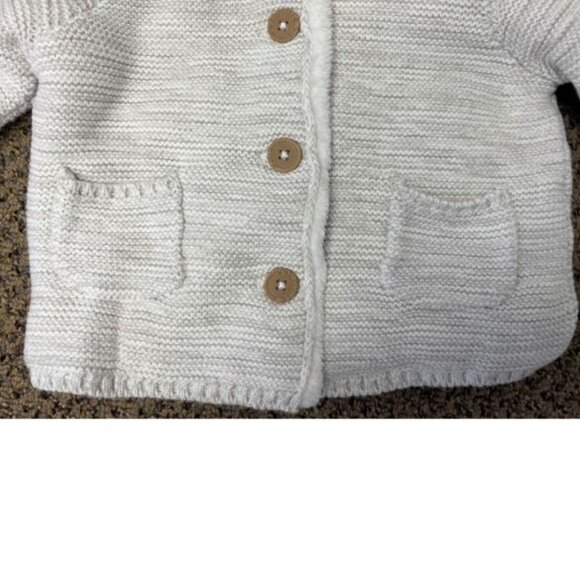 *Hoodie Sweater Carters 12 months Beige Sherpa Lined Button Up Hooded Girls - Picture 6 of 8